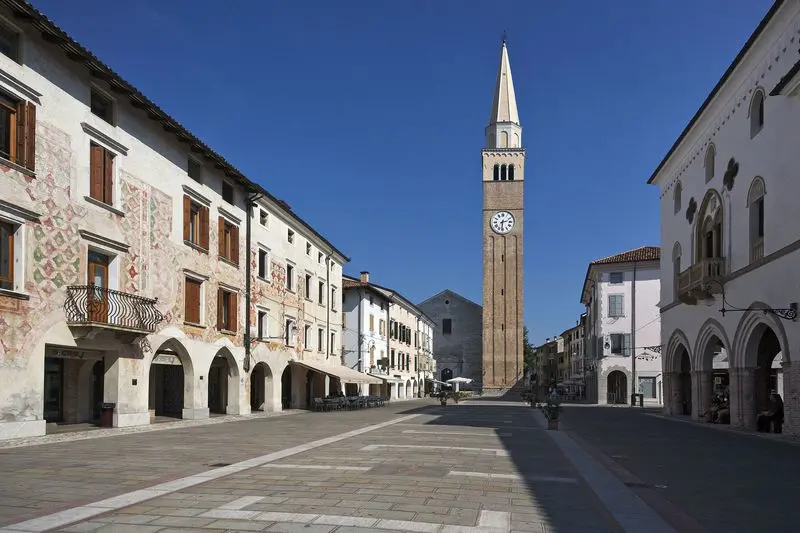 <p>borgo medievale, castello, fossato, torri</p>