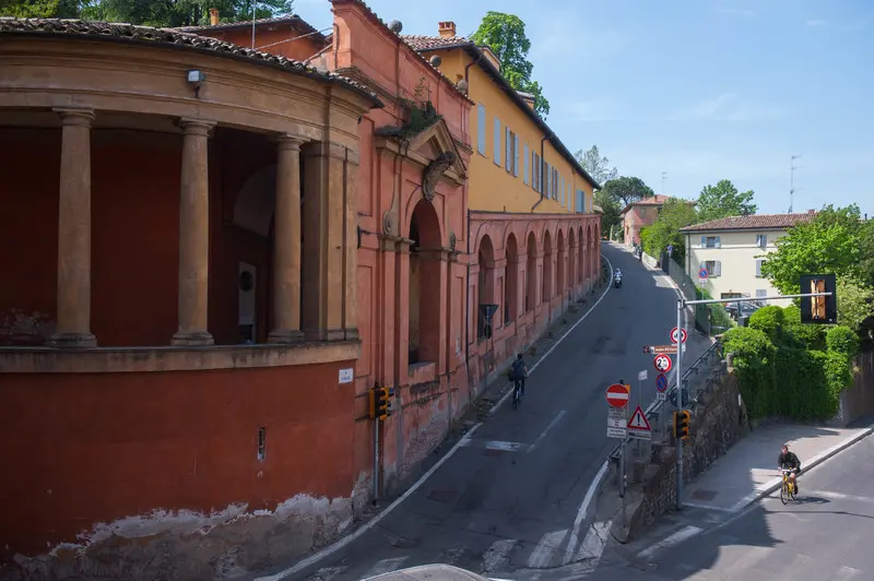 Santuario Madonna di San Luca e i suoi portici – Bologna
