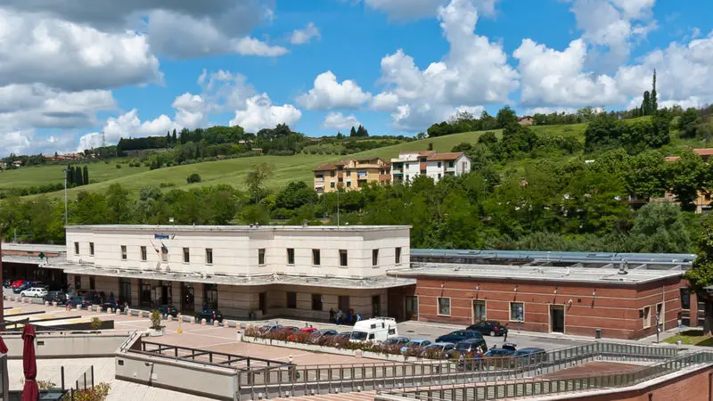 Siena, Railway Station, location, cineturismo, stazione, piazza carlo rosselli, binari, toscana, tuscany